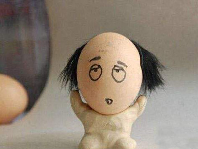 經常性的熬夜會引發斑禿出現嗎