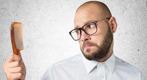 頭發(fā)油膩,小心引起脫發(fā)困惱