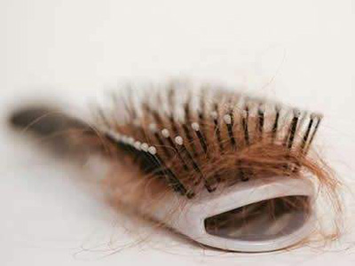 是什么原因造成的脫發呢