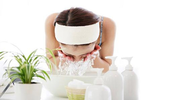 春季如何預(yù)防皮膚過(guò)敏