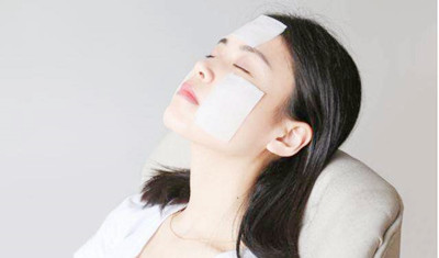 生理鹽水怎么用來敷臉